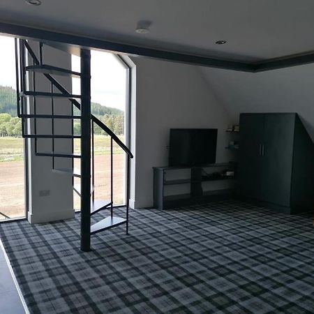 Rest At Last - Highland Apartment With Private Hot Tub Whitebridge  Extérieur photo