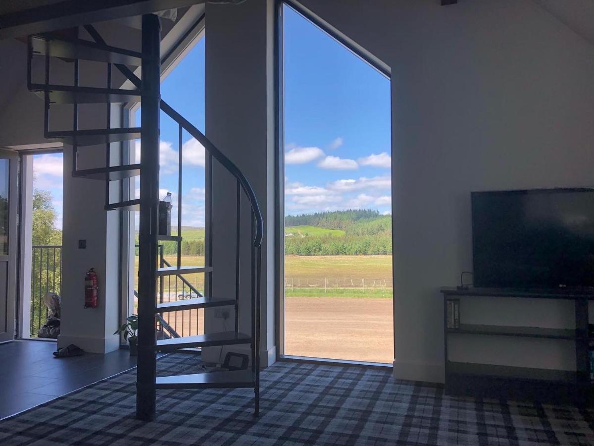Rest At Last - Highland Apartment With Private Hot Tub Whitebridge  Extérieur photo