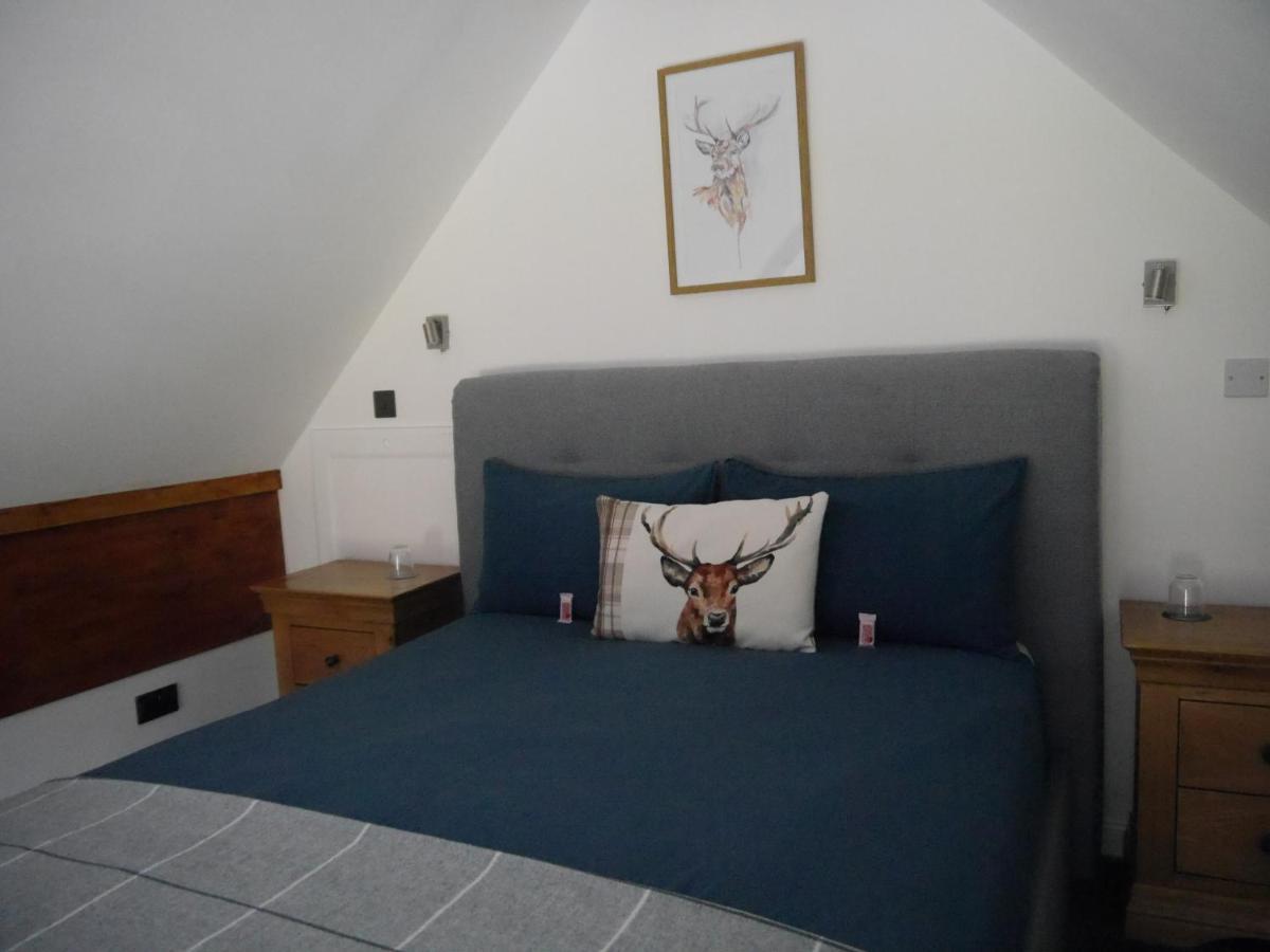 Rest At Last - Highland Apartment With Private Hot Tub Whitebridge  Extérieur photo