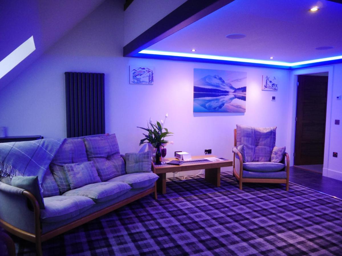 Rest At Last - Highland Apartment With Private Hot Tub Whitebridge  Extérieur photo