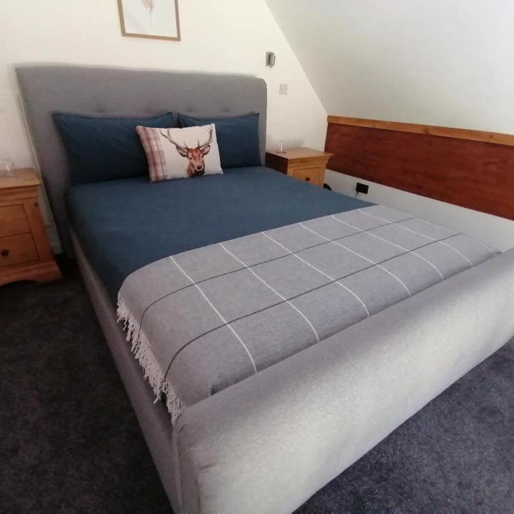 Rest At Last - Highland Apartment With Private Hot Tub Whitebridge  Extérieur photo